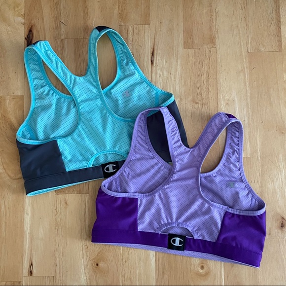 2 Champion sports bras - Picture 2 of 12